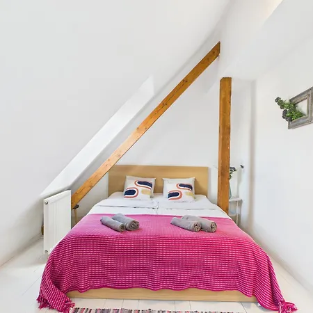 Superapart Centrum Hidden Gem - Ideal For Relaxation & Escapes, Near To Molo Apartment